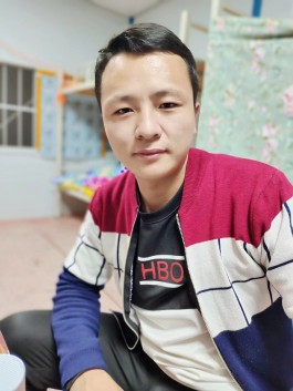 寻亲：李定英